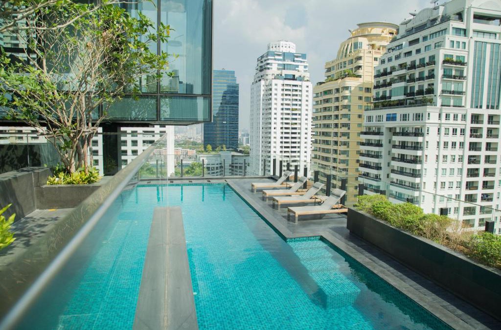 Nana Apartment | Sukhumvit 11#Luxury#Pool#Gym#BTS Nana&MRT Sukhumvit#1BR#Max4ppl