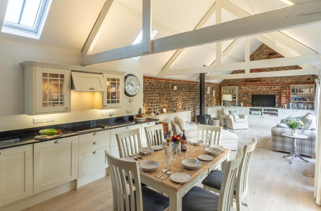Weybourne House | Summer Barn