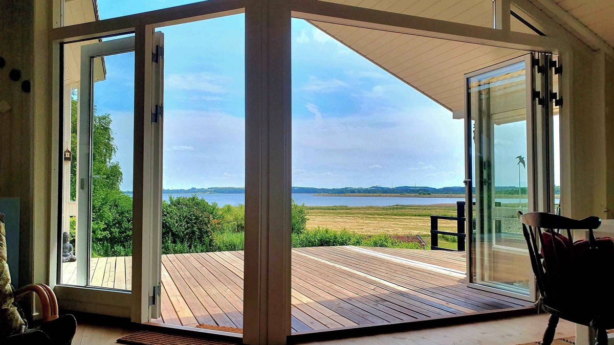 Grevinge House | Summer house with a beautiful view to the fjord