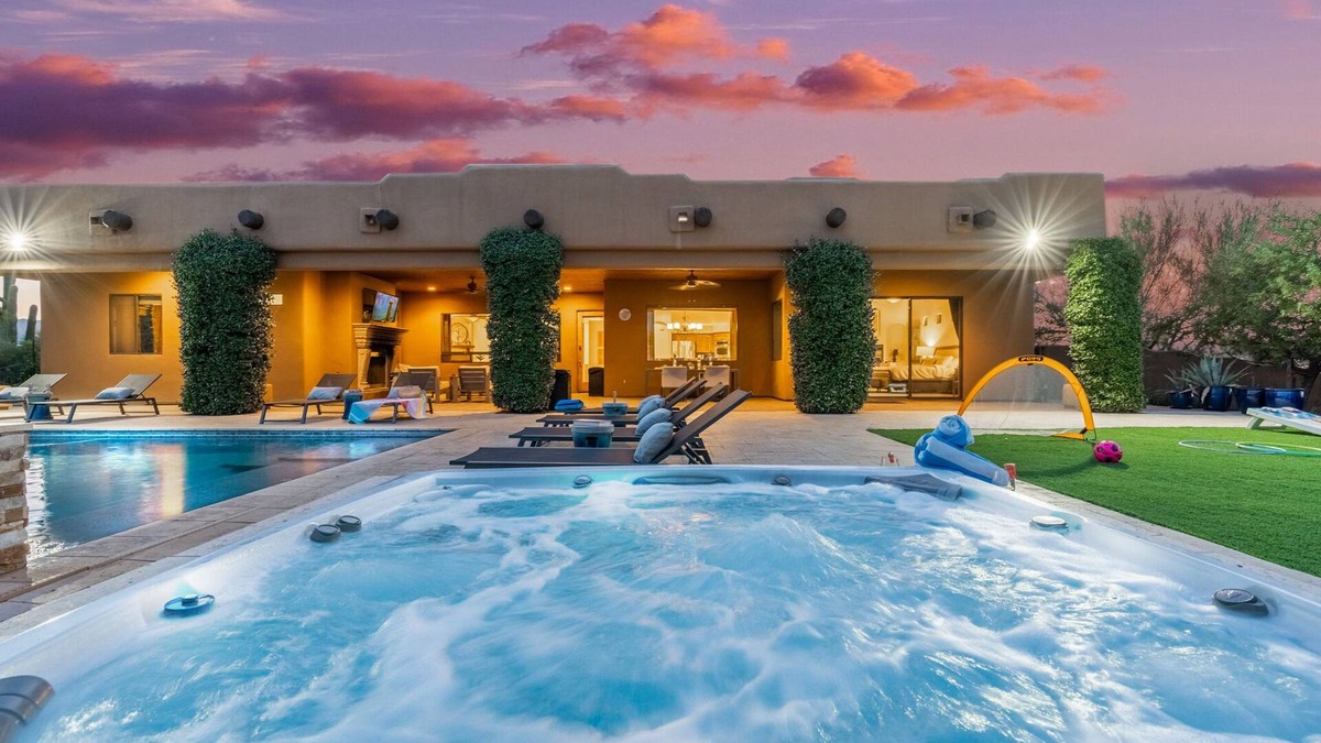 Rio Verde Foothills House | Summer Specials - Game Room, SPA, Pool, Putting Green, Multiple Family Fun House