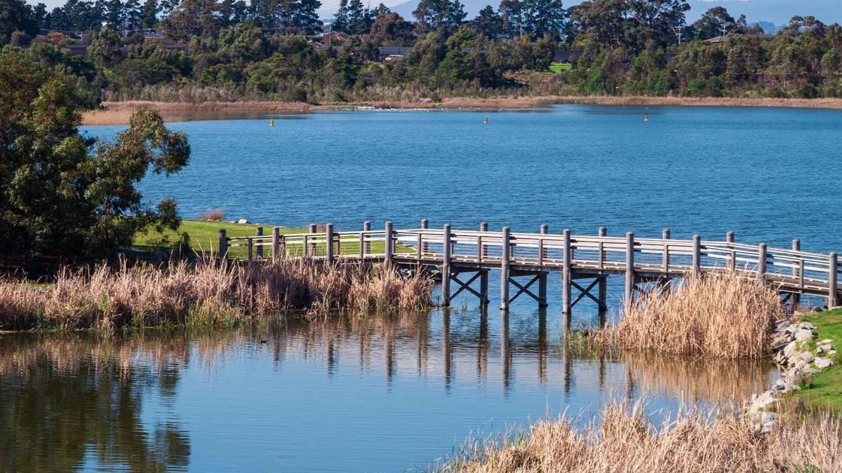 Bentleigh East House | Summer & Winter Melbourne City Escape