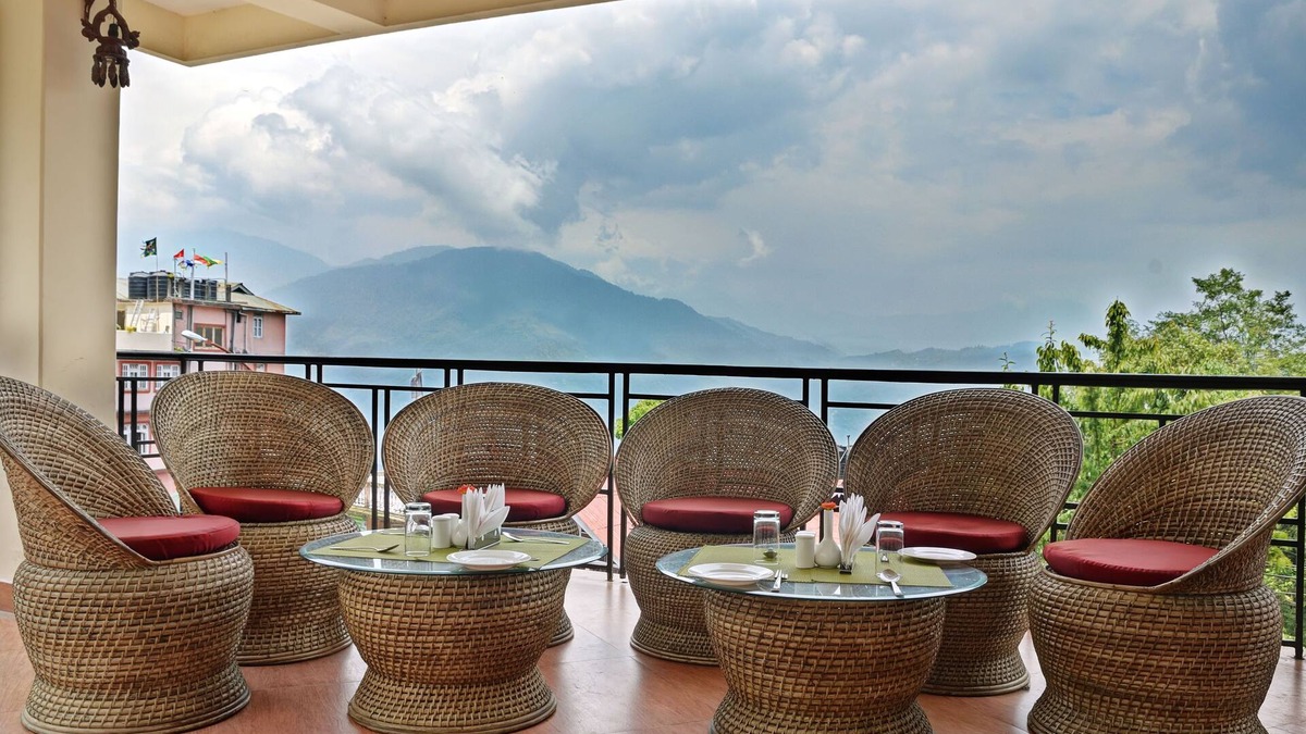 Pelling Hotel | Summit Newa Regency