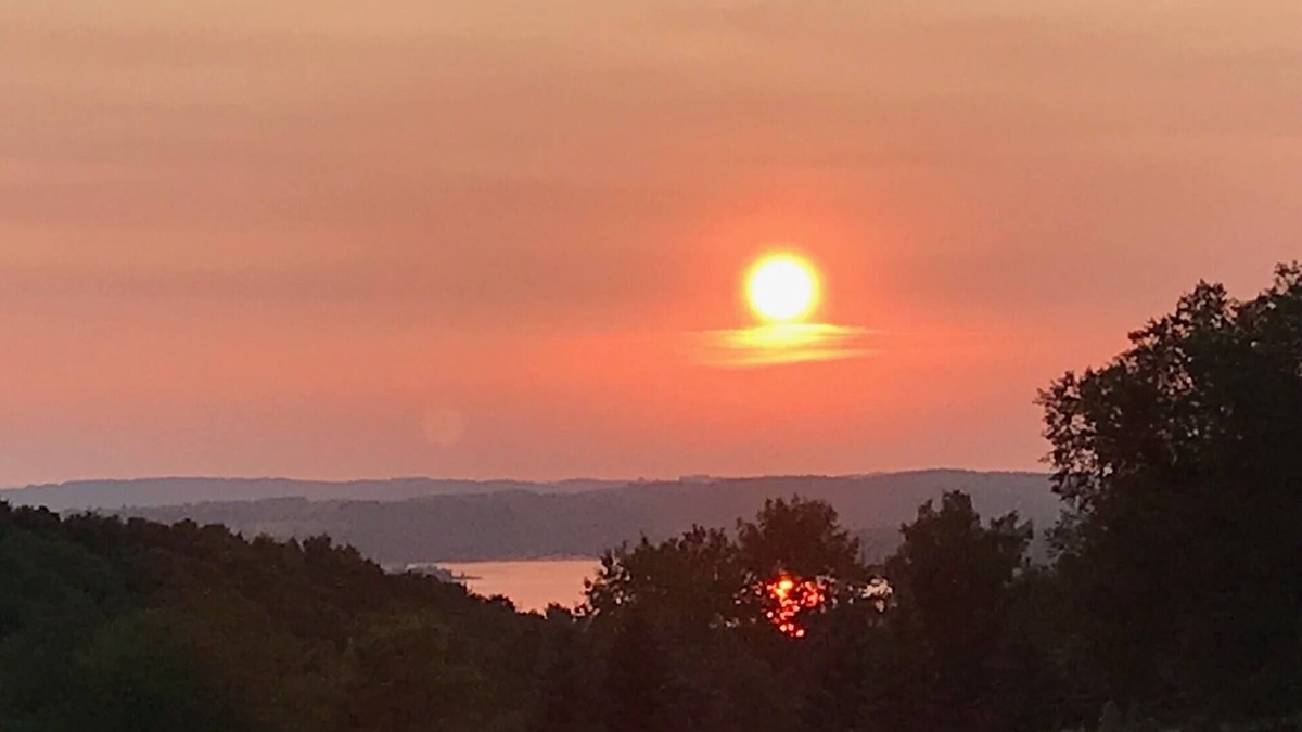 Bellaire Apartment | Summmit Sunsets 562 - Ski, Golf and more !
