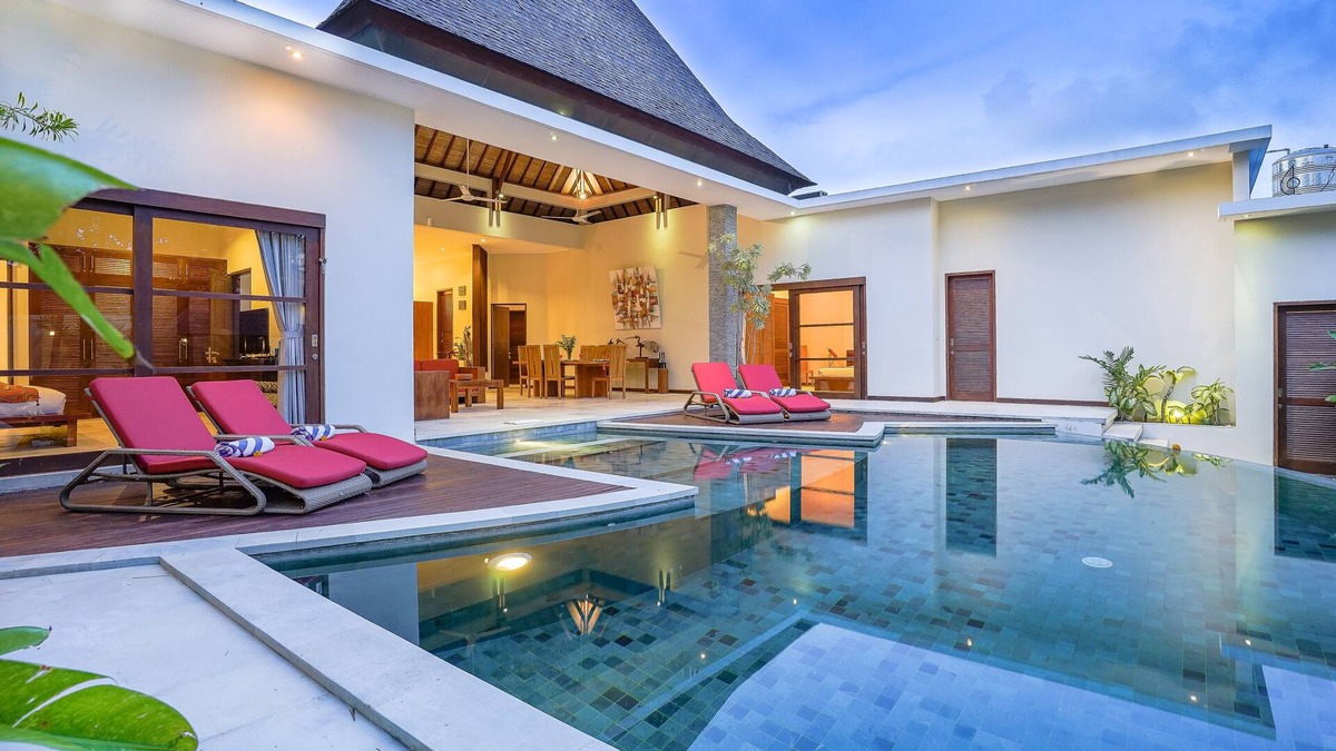 North Legian Villa | Sumptuous 3 bedroom private luxury villa in heart of Seminyak