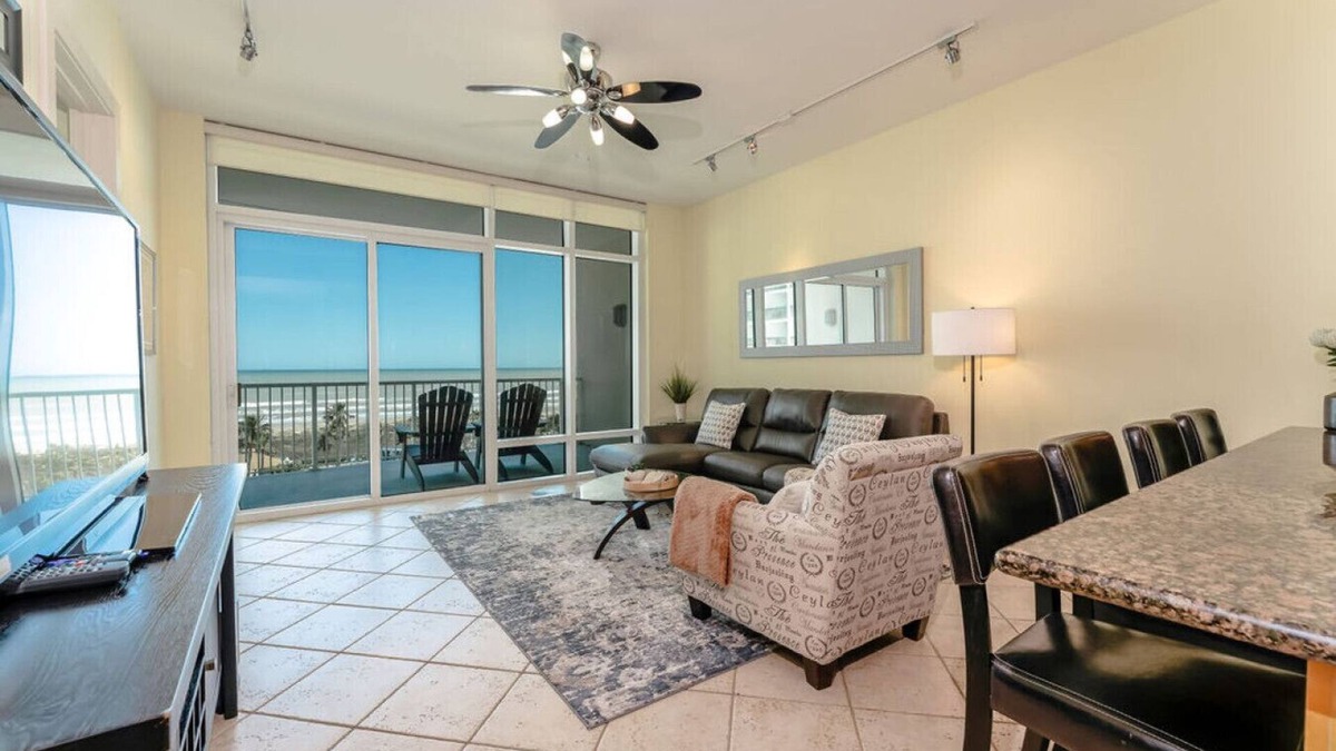 South Padre Island Apartment | Sun and beach at your feet! @ The Sapphire 604