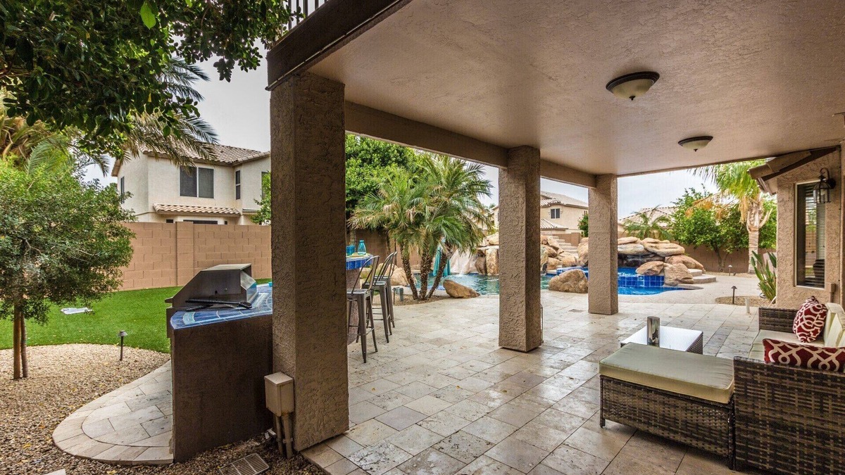 El Dorado Lakes Golf Community House | Sun, Fun, Golf, Family and more at the Poolhouse!