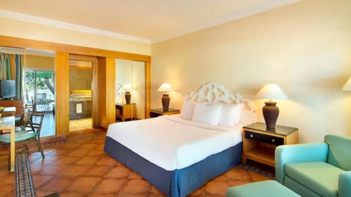Sharm El Sheikh Resort | Sun-Kissed Shores & All-Day Dining Included l 4 Spacious Suites, Pools & Spa