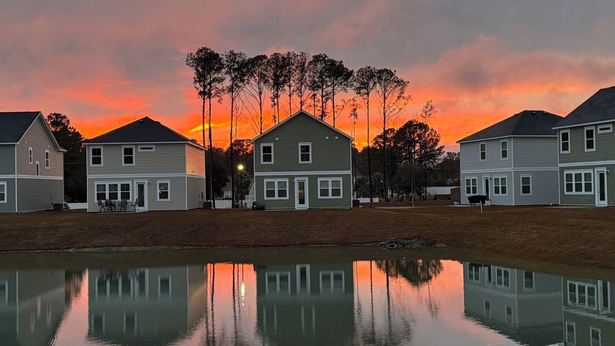 Little River House | Sun, Sand, and Golf-Minutes to the Beach! Community Pool-Game Rm-Blackstone!