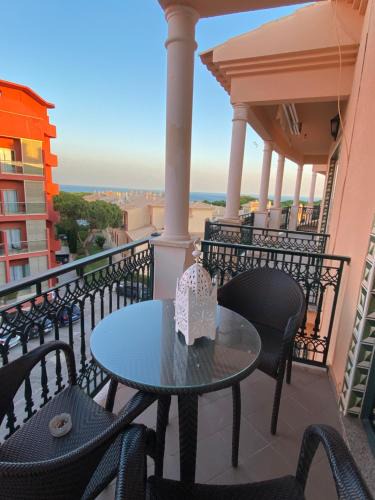 Oura Apartment | Sunbliss - praia, piscina e localização central
