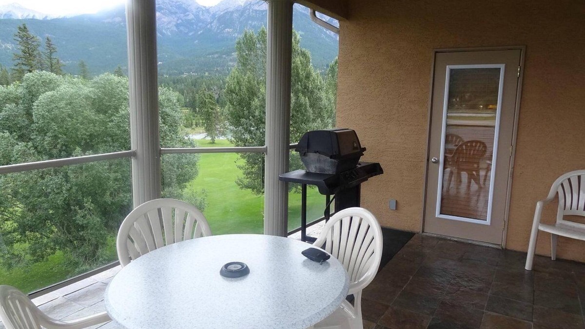 East Kootenay Resort | Sunchaser Vacation Villas @ Riverside June 17-24