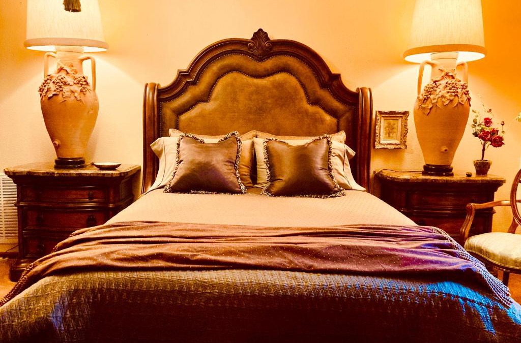 Cheyenne Bed & Breakfast | Sundance Suite - Prairie Rose Bed & Breakfast