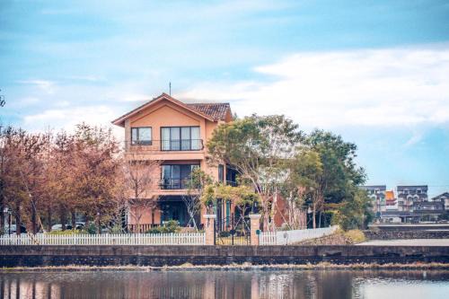 Sanxing House | Sunday Home