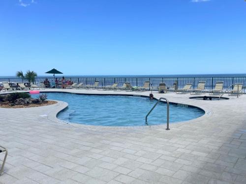 Daytona Beach Shores Apartment | Sunglow Resort 305