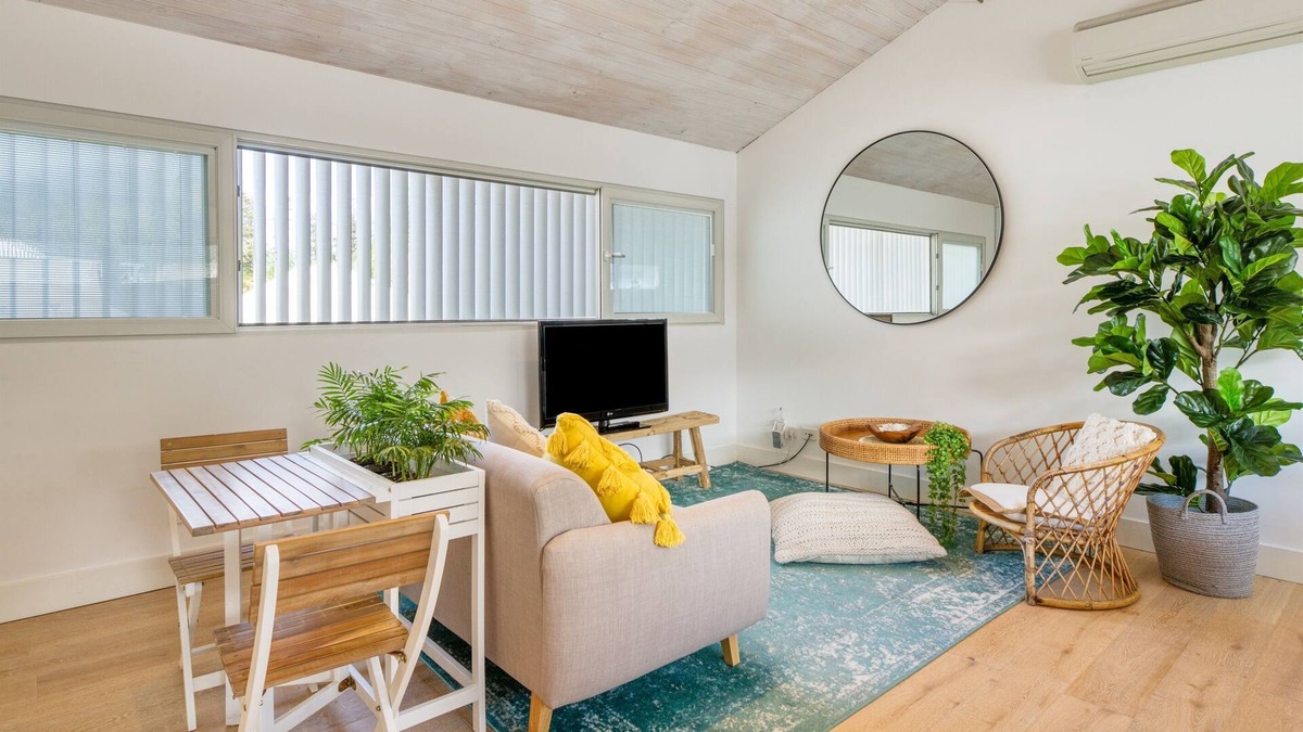 Cottesloe Apartment | Sunkissed Studio in Cottesloe!