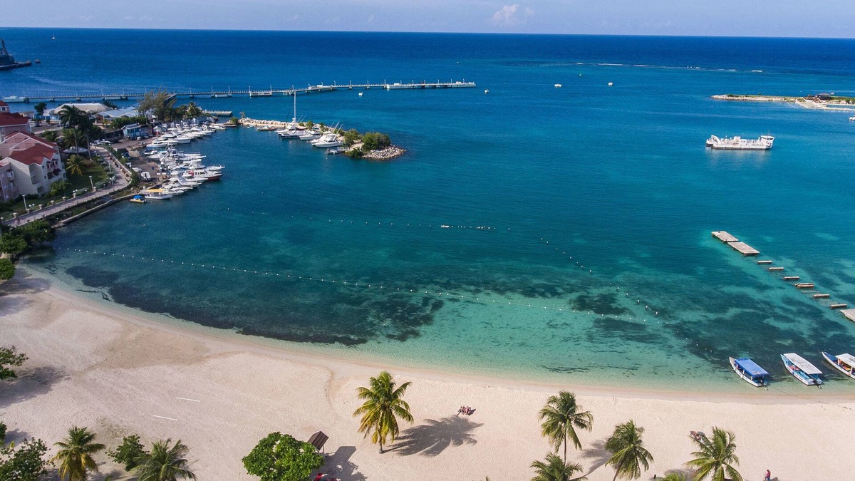 Ocho Rios Hotel | Sunkissed Suites at Sandcastles