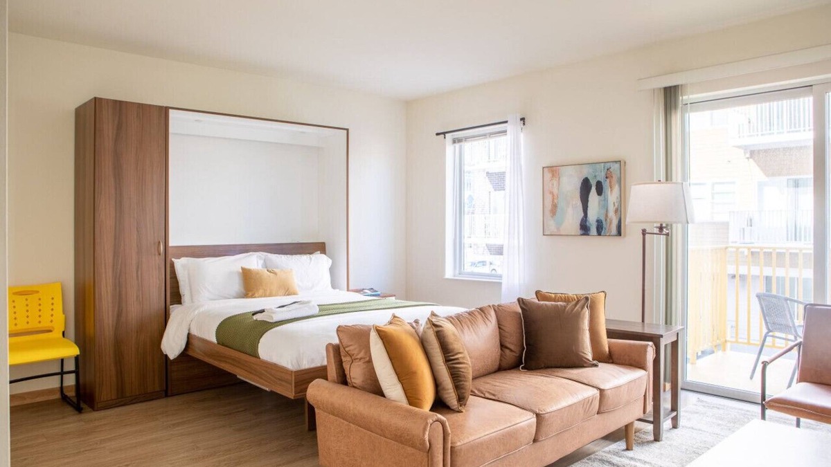 Fifth Ward Apartment | Sunlit Modern Apartment with Balcony