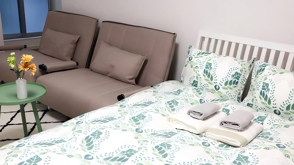 Nishi Apartment | Sunny 3 - guest American - style Osaka apt.Private bath, kitchen. Unit 102.