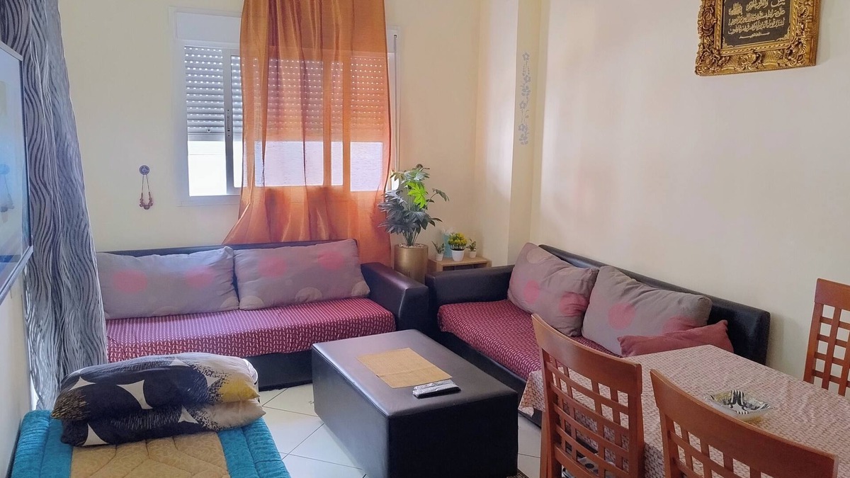 Martil Apartment | Sunny apartment, only 10 minutes walk to Martil Beach, Mixta Complex