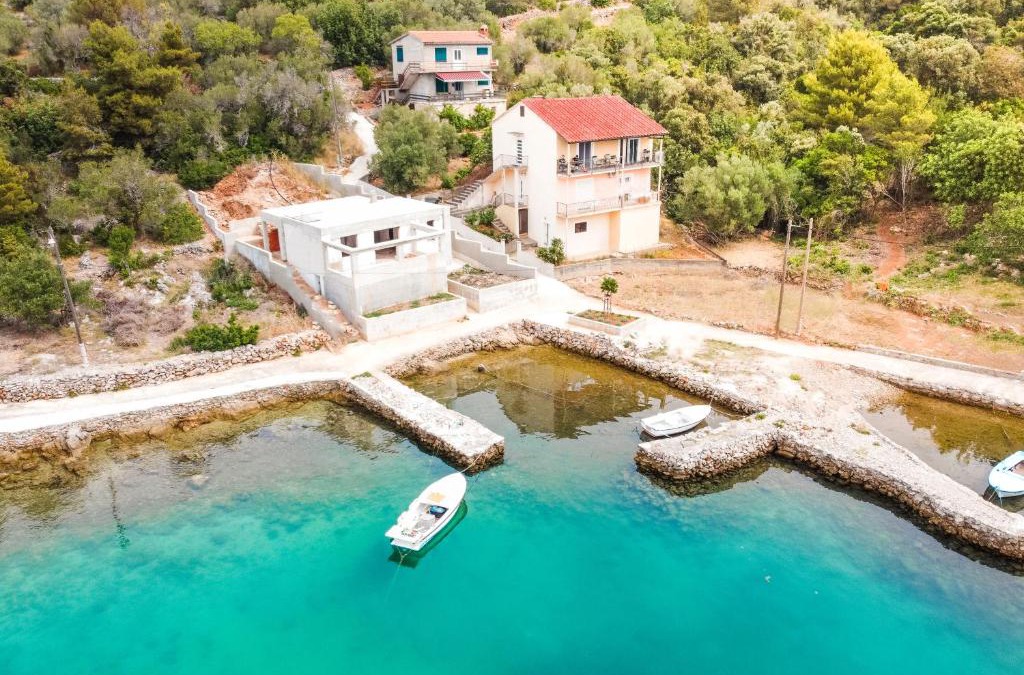 Rava Apartment | Sunny Apartment Stella