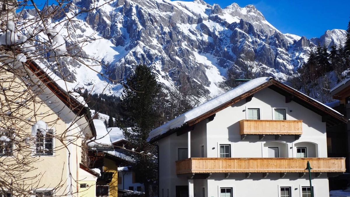 Dienten am Hochkoenig Apartment | Sunny apartment with a large terrace