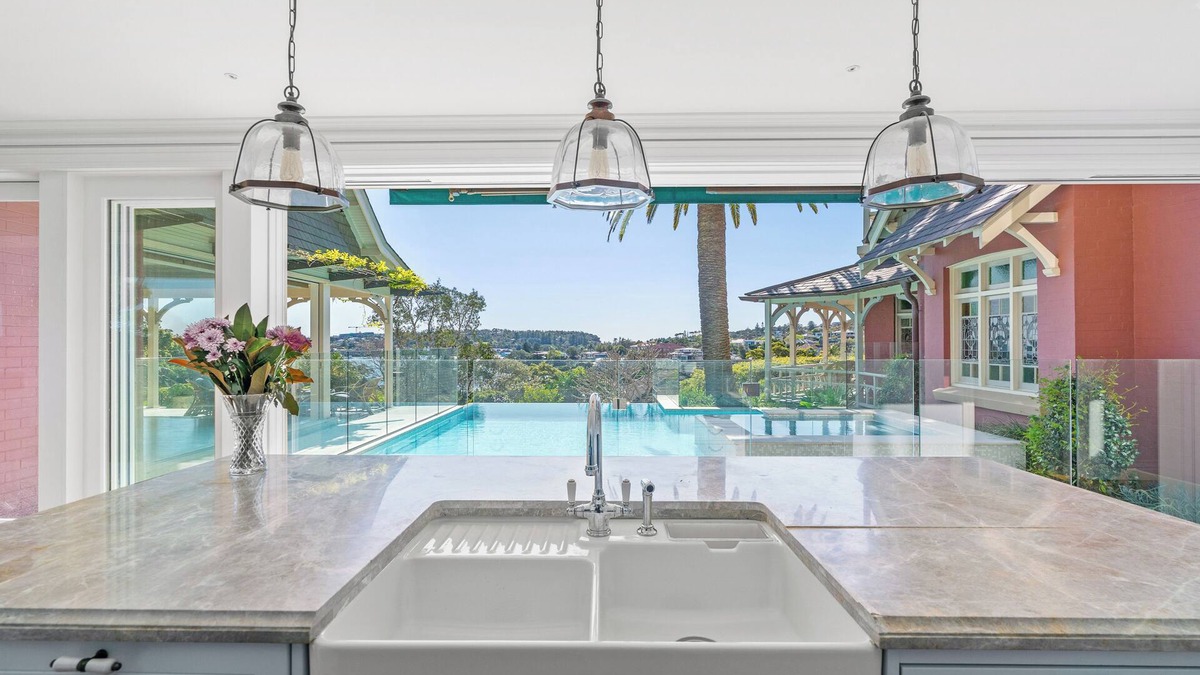 Sydney Villa | Sunny Brae - award-winning heritage oasis with 270 degree harbour views
