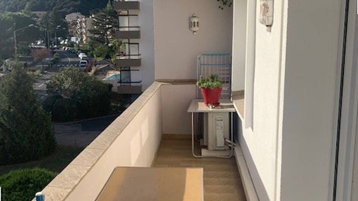 Amelie-les-Bains-Palalda Apartment | Sunny 2-Bedroom Apartment with A/C, Balcony, Near City Center and Thermal Baths