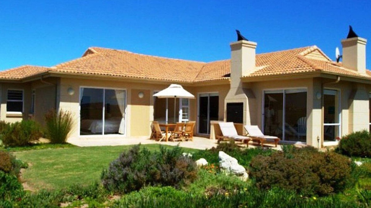Langebaan House | SUNNY LANGEBAAN GOLF VILLA