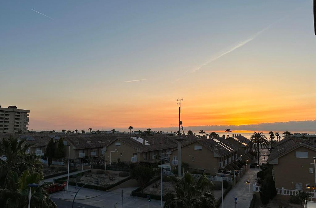 Alboraya Apartment | Sunny Patacona Seaview
