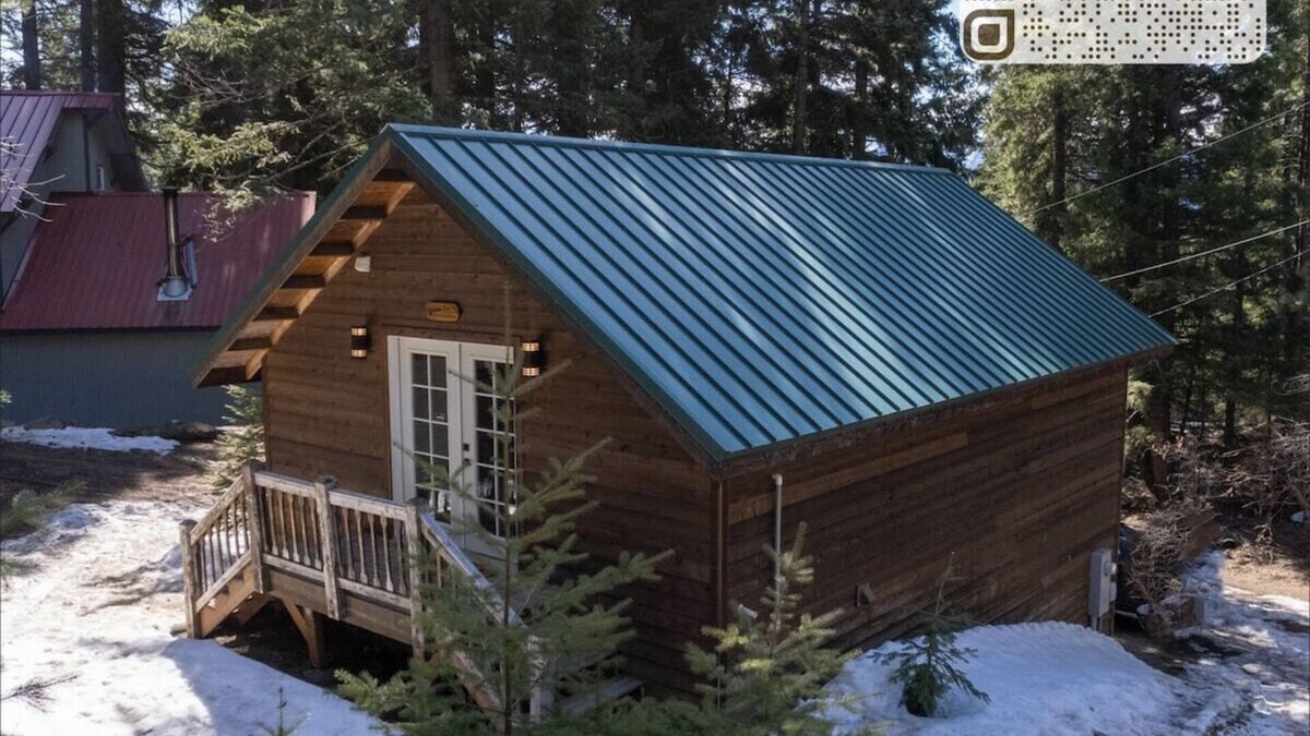 Cle Elum Cabin | Sunny Pines · Cozy + Pet Friendly Cabin Retreat!