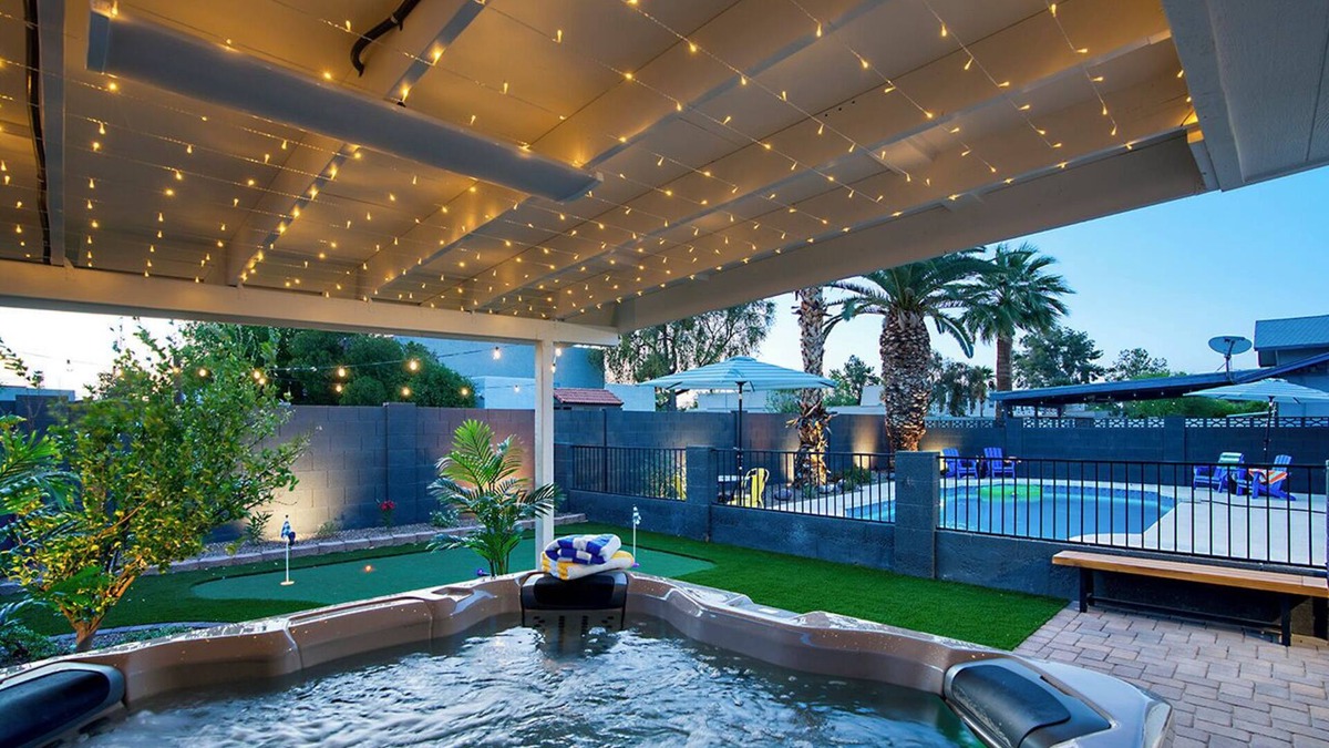 Tempe House | Sunny Poolside Getaway - Glow Golf/Hot Tub/Pool