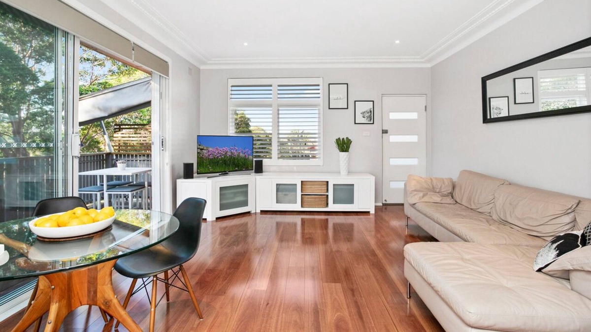 Freshwater Apartment | SUNNY PRIVATE BEACH PAD