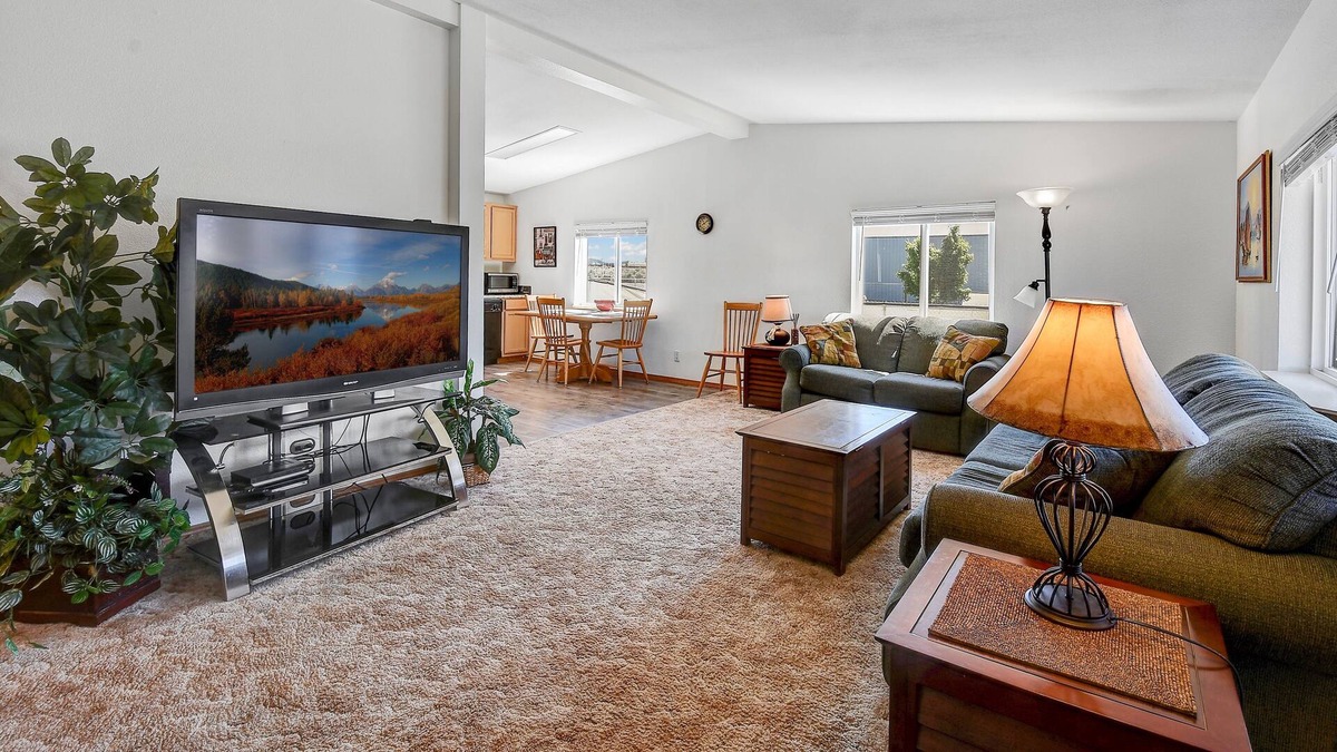 Desert Aire House | Sunny Retreat on the Airstrip!