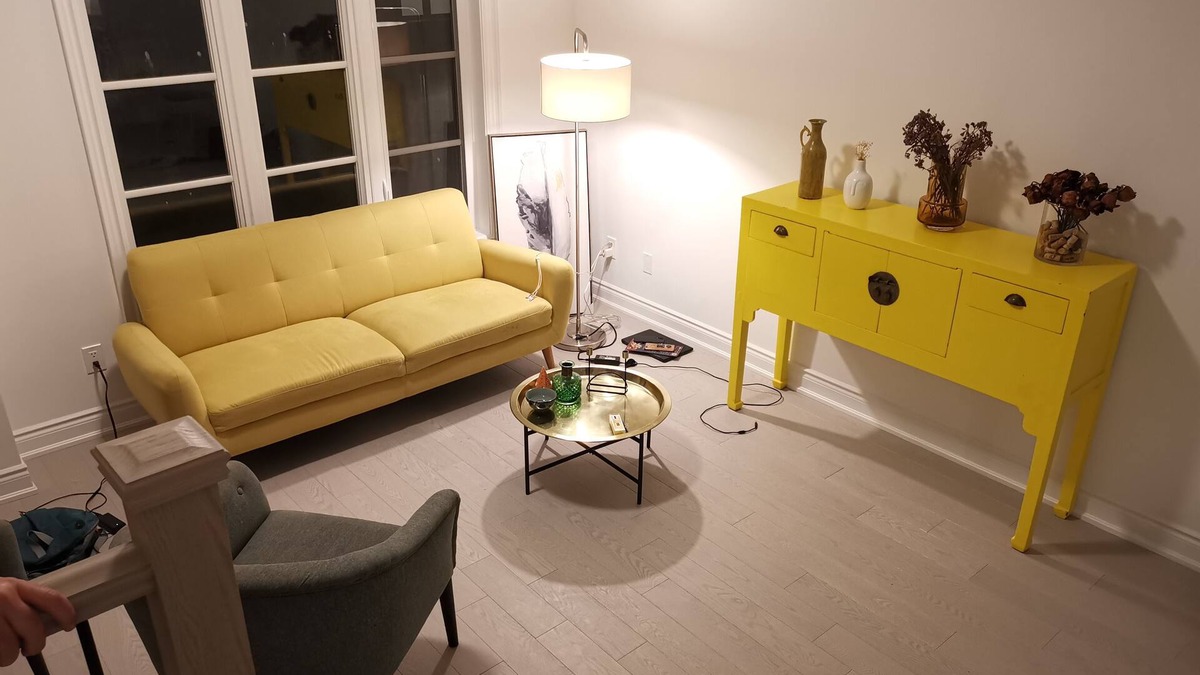 Central Erin Mills House | Sunny Serenity Home