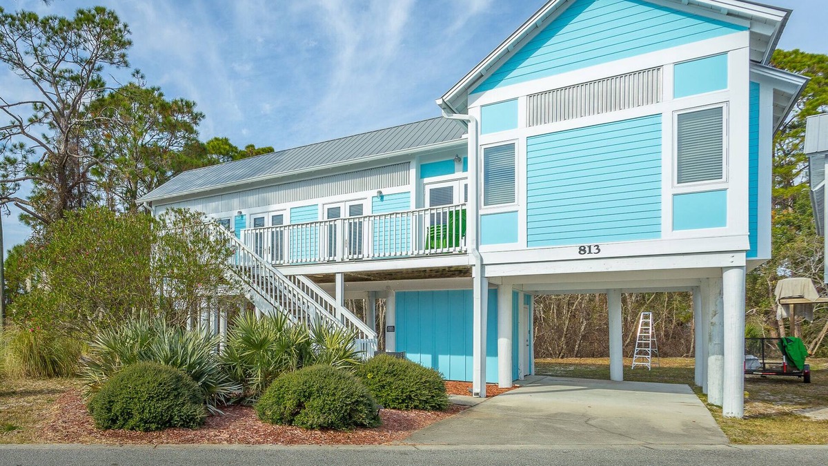 Carrabelle Cottage | Sunny Side Up 1br/1ba less than 5 min. to beach!