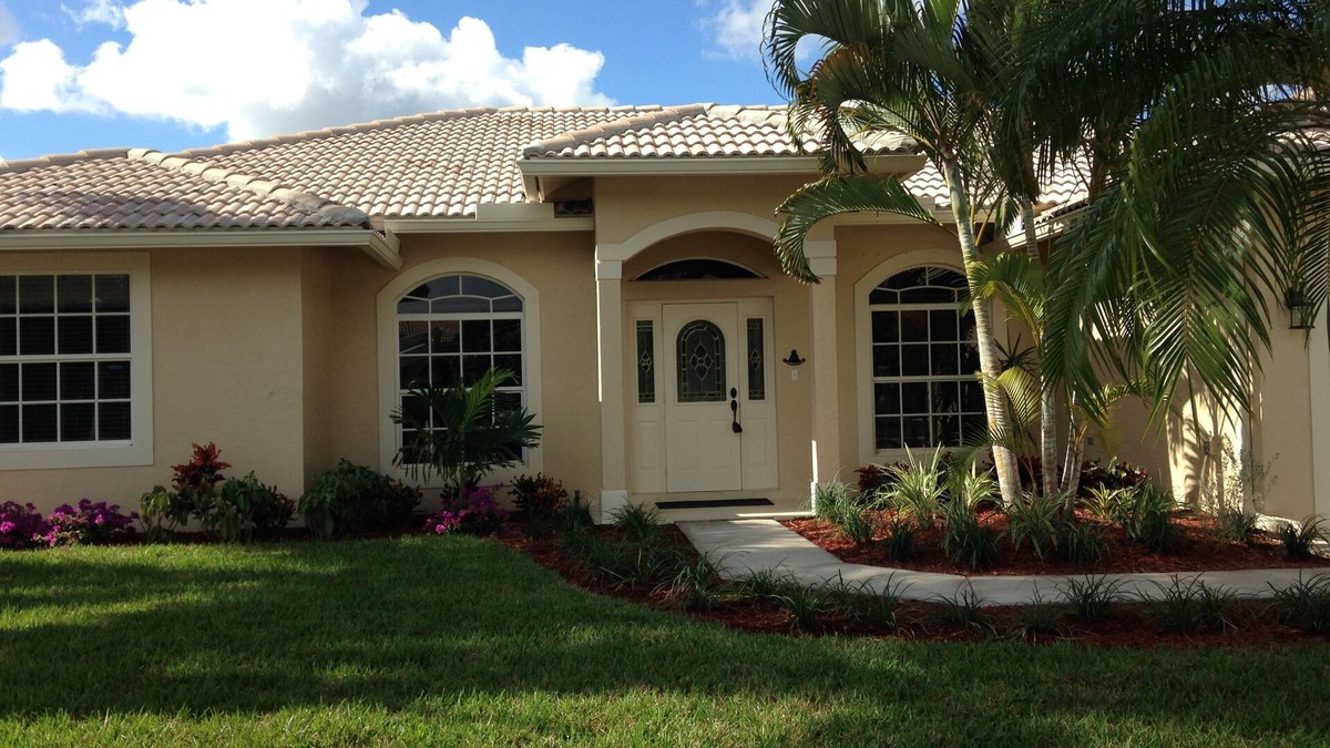 Equestrian Walk House | Sunny South Florida - Walk to WEF & Global Dressage - WiFi included