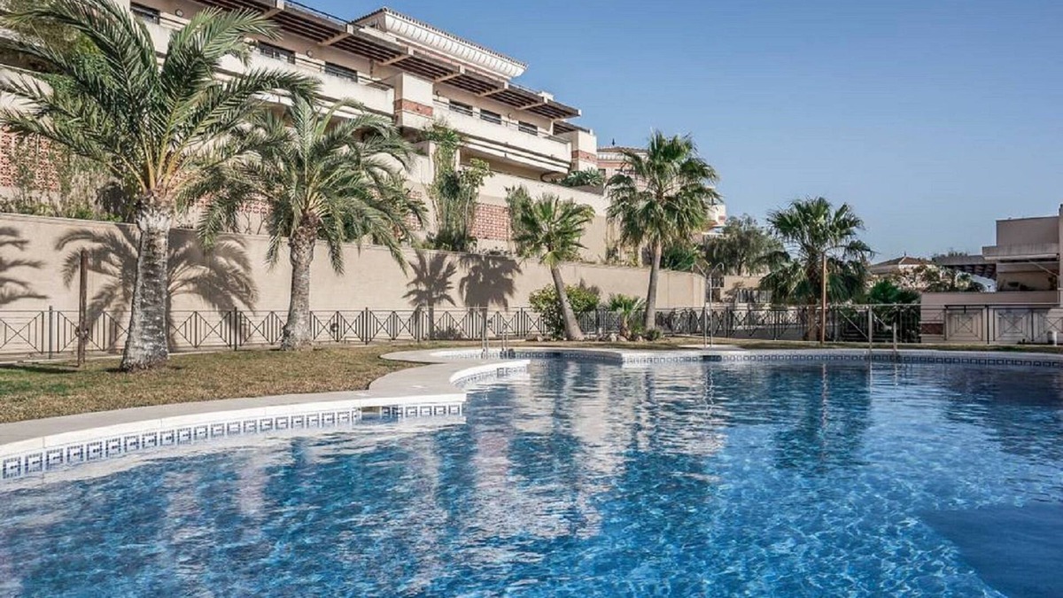 Velez-Malaga House | Sunny spacious apartment with sea views, residential with pool and beach