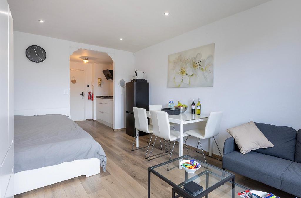Wijk aan Zee Apartment | Sunny Studio - Only 5-Min Walk to Sea & Dunes