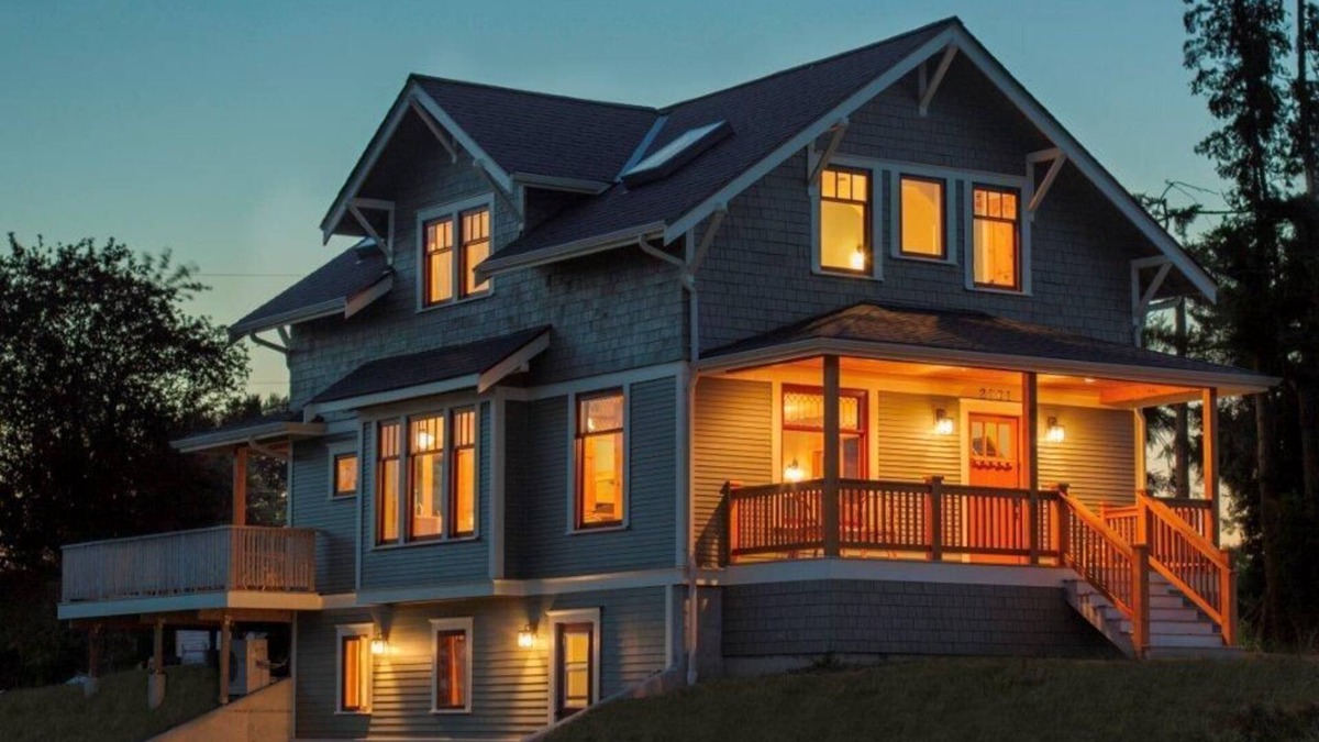 Sunnyland House | Sunnyland Craftsman Home - monthly rental