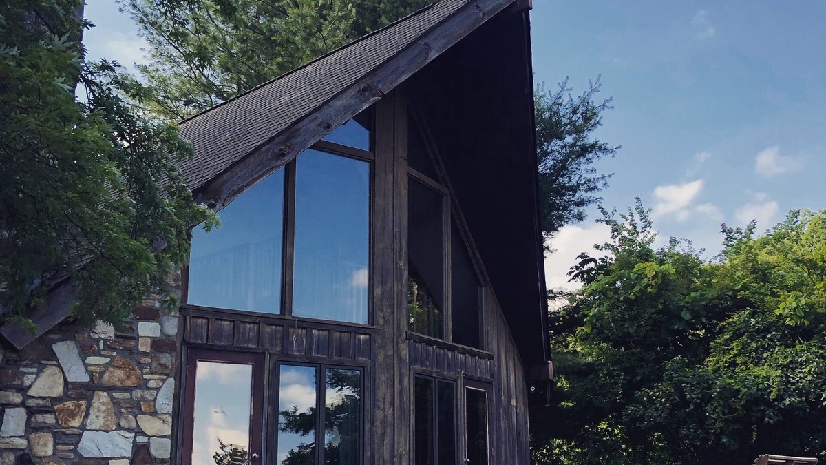 Lake Toxaway Cottage | Sunrise Cottage: Unique farmhouse unit sleeps 6