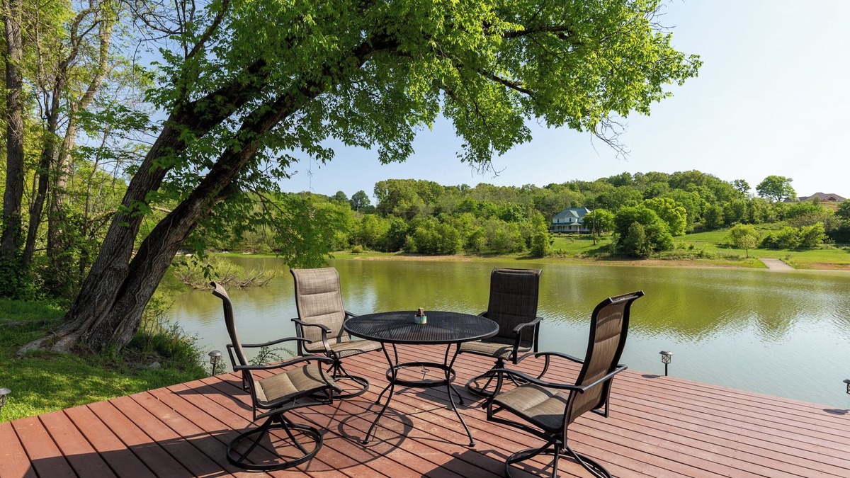 Dandridge Cabin | Sunrise Cove