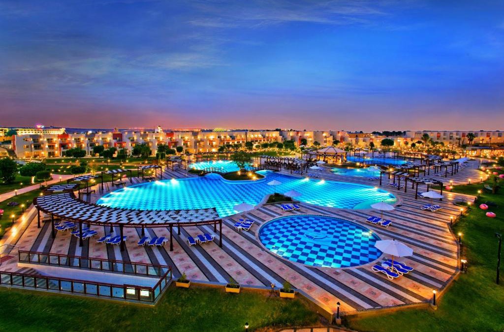 Village Road Resort | Sunrise Crystal Bay Resort -Grand Select