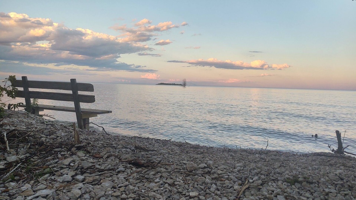 Washington Island Cabin | Sunrise Lodge