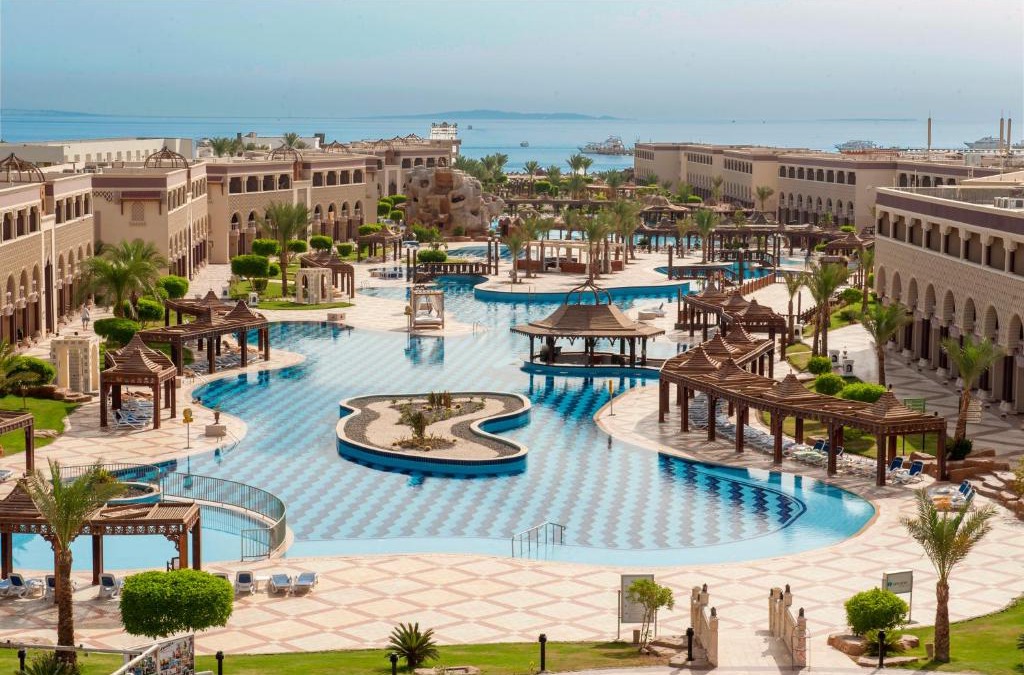 Village Road Resort | Sunrise Mamlouk Palace Resort