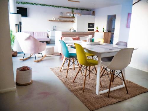 Kilpisjarvi Apartment | Sunrise View Lapland, Sky View bedroom