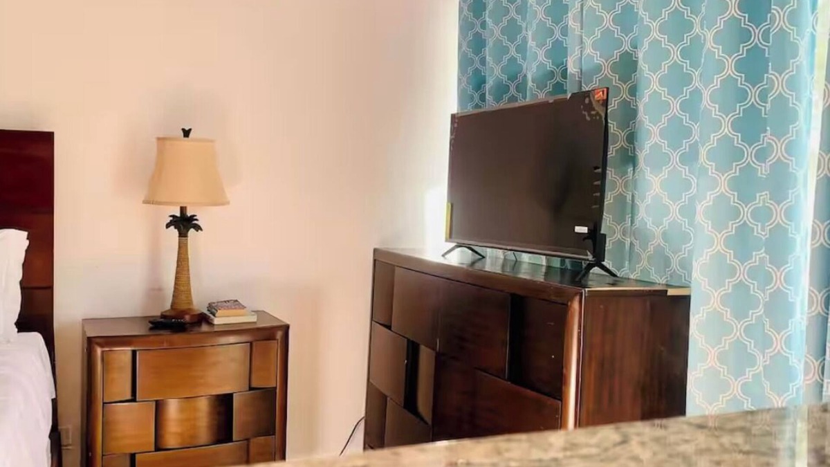 Cumbernauld Apartment | Sunrise Villa #31