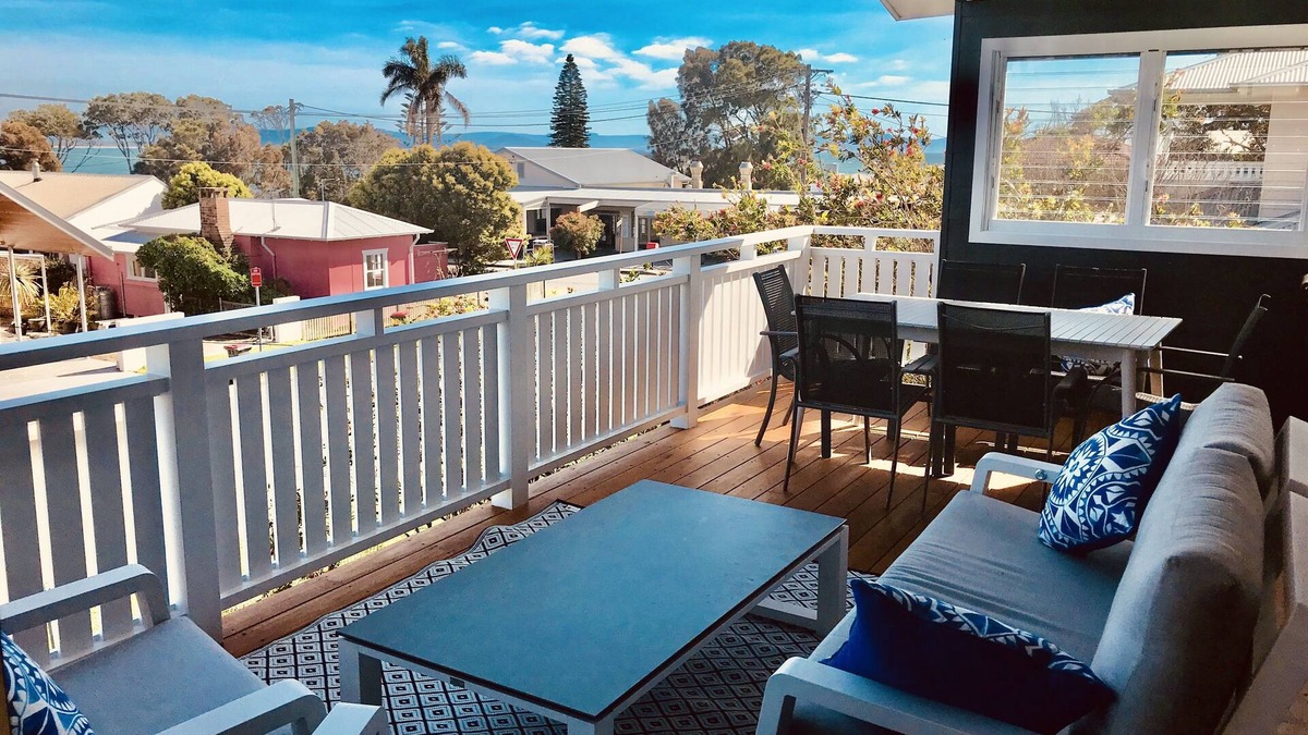Currarong House | Sunset Blue - Currarong Beach House - 3 bedroom + bunk room. Perfect location