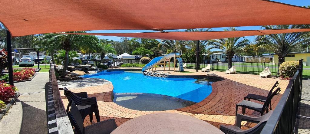 Woolgoolga Hotel | Sunset Caravan Park Woolgoolga