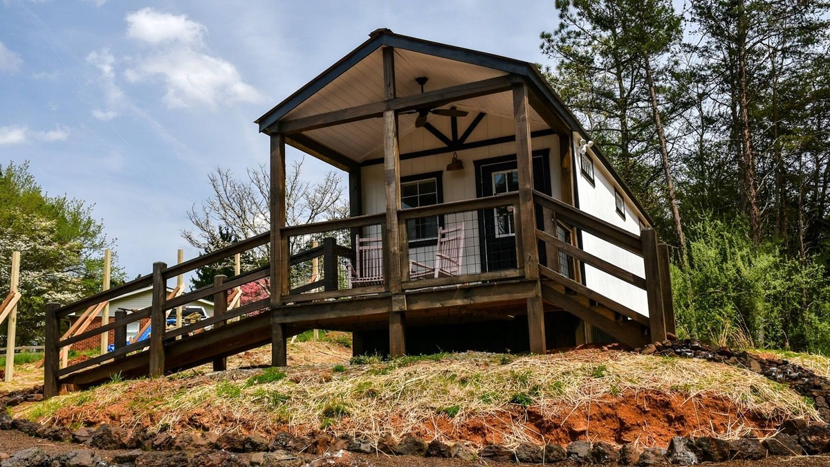 Ducktown Cabin | Sunset Cottage | 1 Bed, 1 Bath | Pet Friendly | Firepit