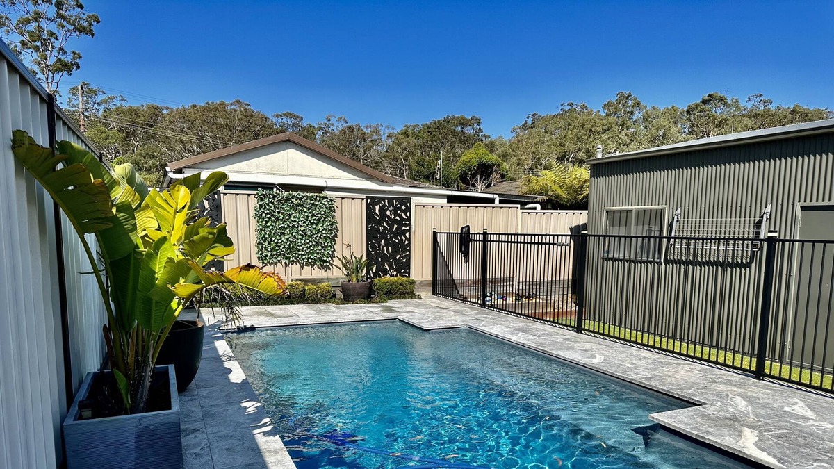 Chain Valley Bay House | Sunset Heaven With Pool!