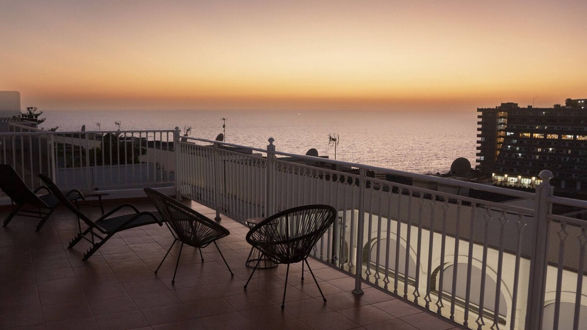 Balito Ski Chalet | Sunset House Los Caideros